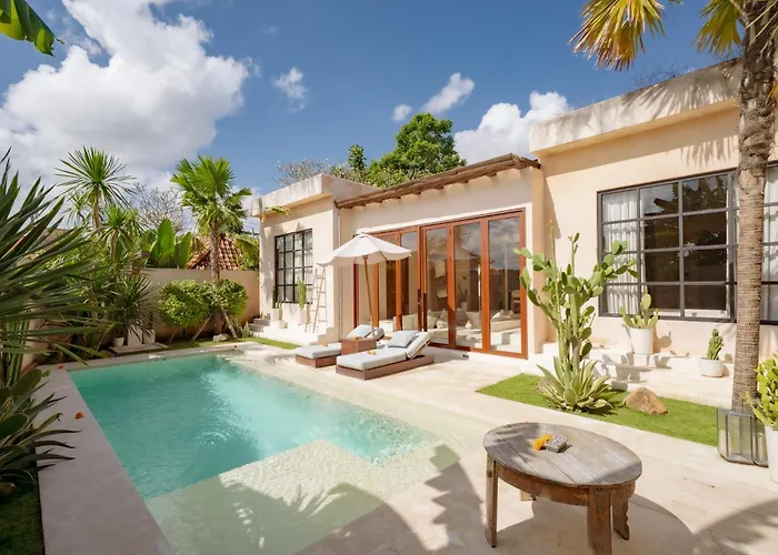 Mahuwa Villa Canggu (Bali)